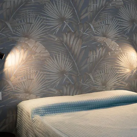 Nomad 招待所 斯培西亚