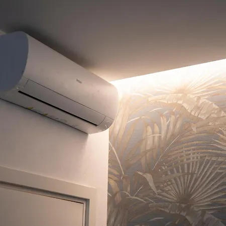 Nomad Guest house 3*